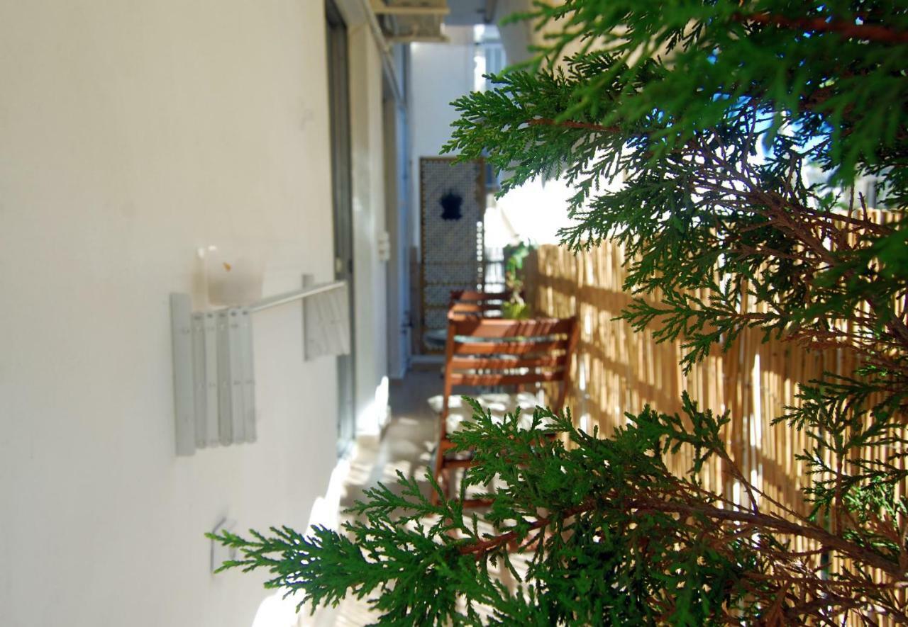 & Comfortable, 70m² In Neos Kosmos *