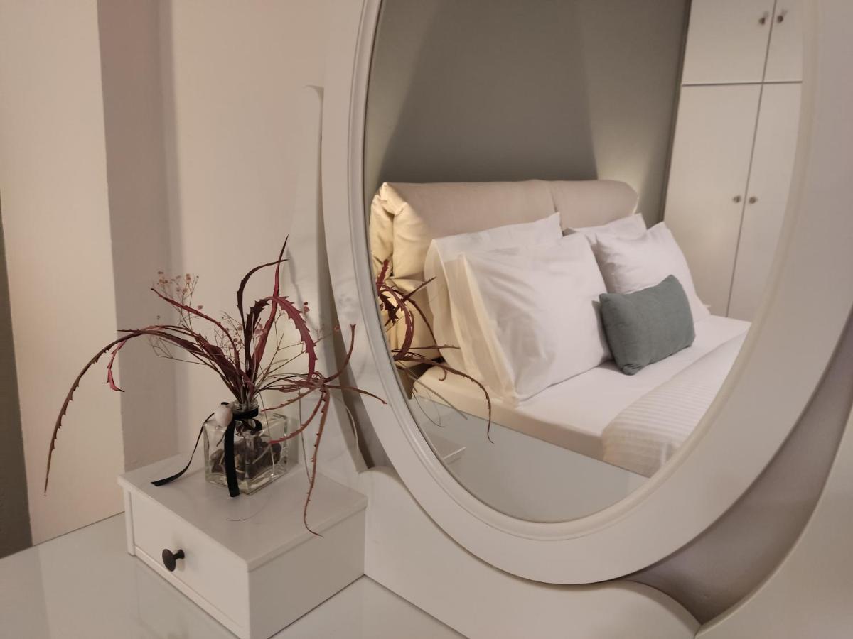 & Comfortable, 70m² In Neos Kosmos Athens